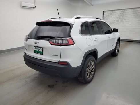 Used 2019 Jeep Cherokee Latitude Plus w/ Cold Weather Group AWD/4WD image 9