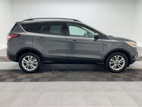 Used 2018 Ford Escape SEL image 8