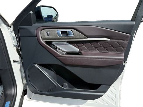 New 2026 Ford Explorer Platinum w/ LUX Leather Package image 46