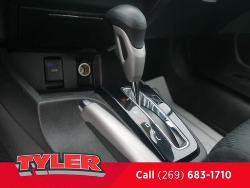 Used 2015 Honda Civic LX image 29