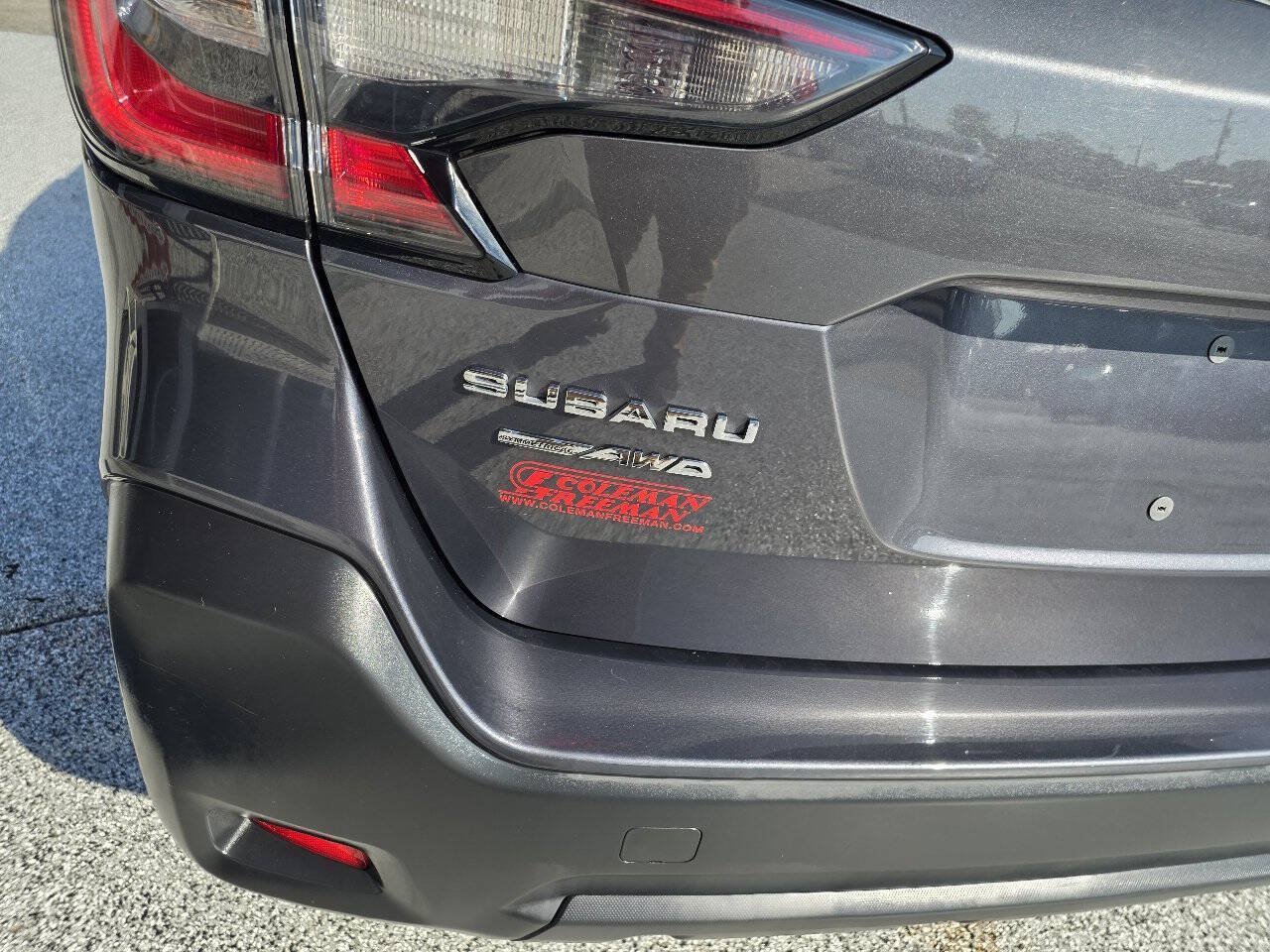 Used 2023 Subaru Outback Premium AWD/4WD image 15