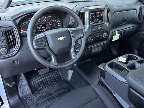 New 2026 Chevrolet Silverado 1500 W/T image 10