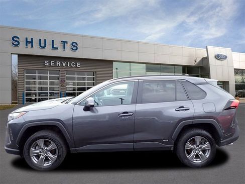 Used 2024 Toyota RAV4 XLE image 2