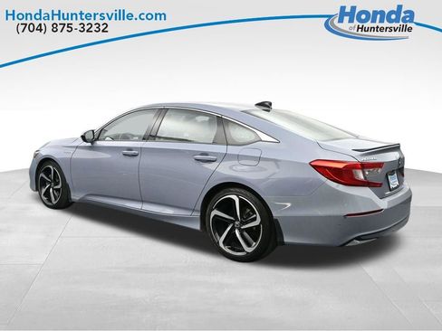 Used 2022 Honda Accord Sport image 6