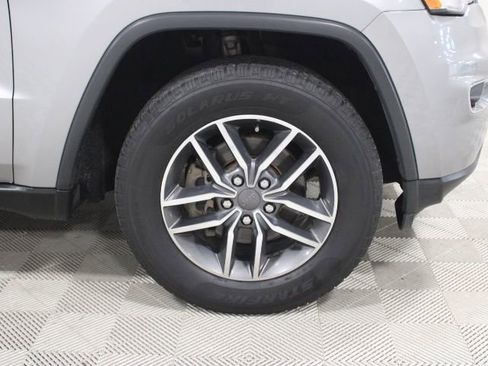 Used 2019 Jeep Grand Cherokee Limited AWD/4WD image 44