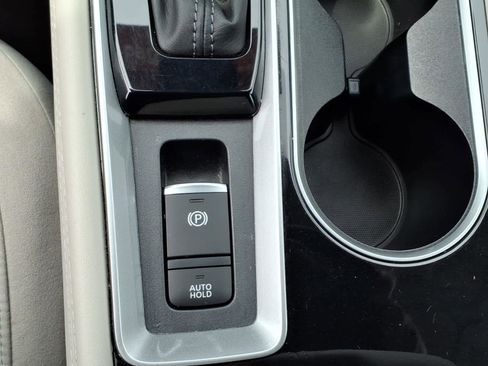 Certified 2023 Nissan Altima 2.5 SV w/ SV Premium Package FWD image 21