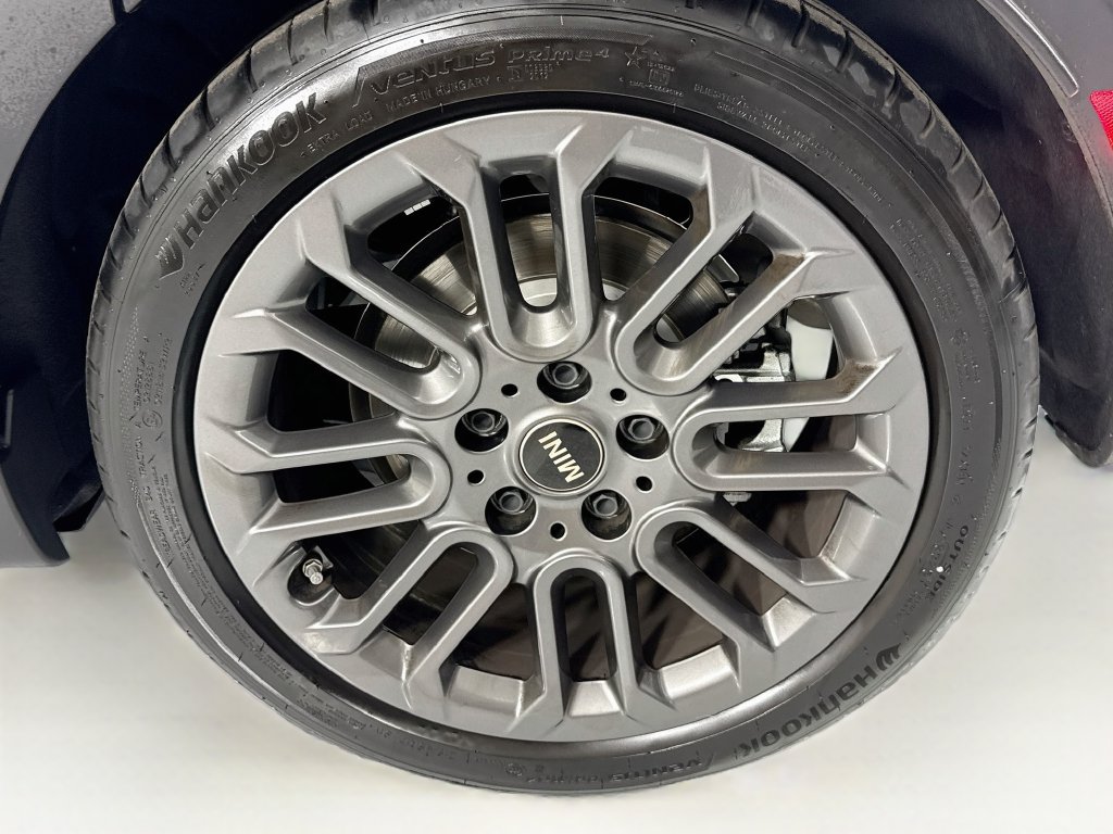 Certified 2026 MINI Cooper S FWD image 31