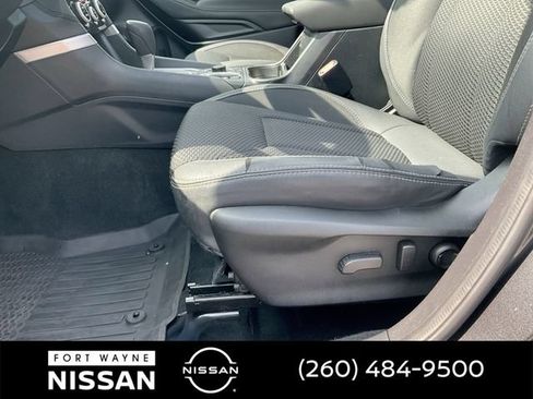 Used 2019 Subaru Forester Premium AWD/4WD image 29