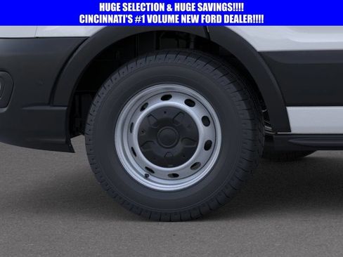 New 2026 Ford Transit 250 148 Medium Roof RWD image 19