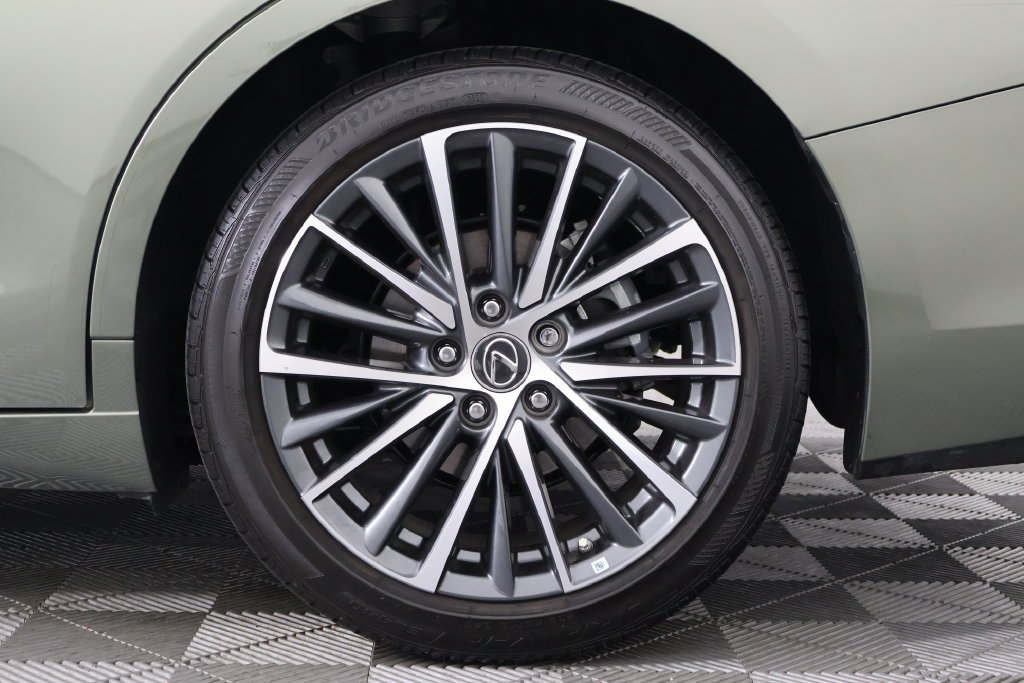 Certified 2024 Lexus ES 350 w/ Premium Package FWD image 16