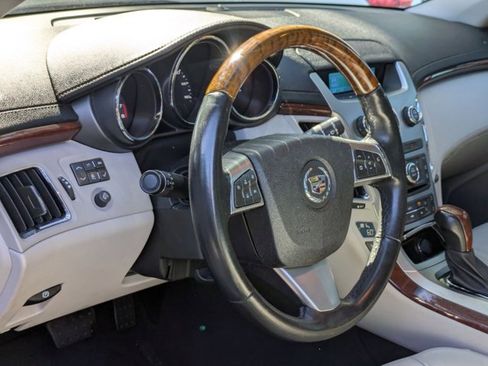 Used 2012 Cadillac CTS Luxury image 3