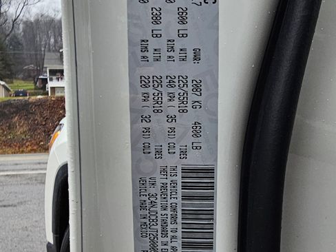 Used 2018 Jeep Compass Limited w/ Navigation Group image 17