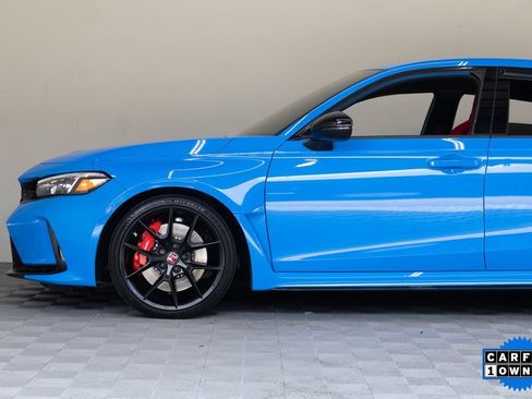 Used 2024 Honda Civic Type R image 10