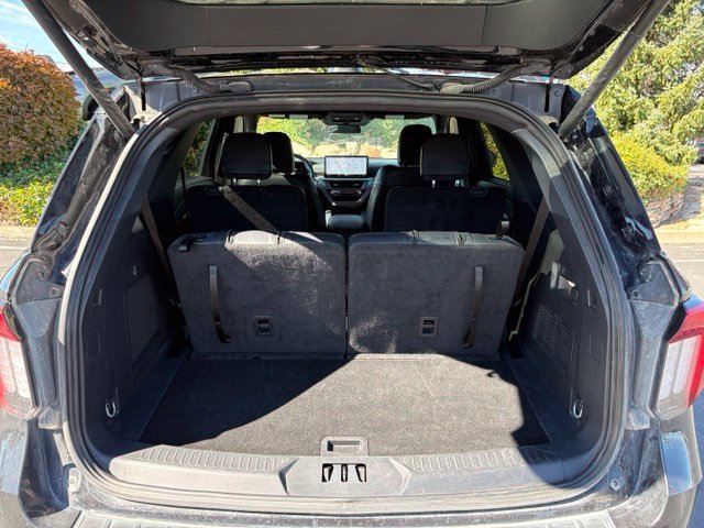 Used 2026 Ford Explorer ST-Line AWD/4WD image 8