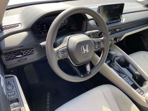 Certified 2023 Honda Accord EX image 7