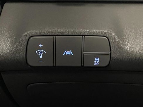 Used 2023 Hyundai Elantra SEL w/ Convenience Package FWD image 14
