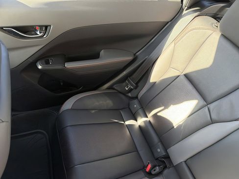 Certified 2024 Subaru Crosstrek 2.5i Limited w/ Crosstrek Mirror Package image 12