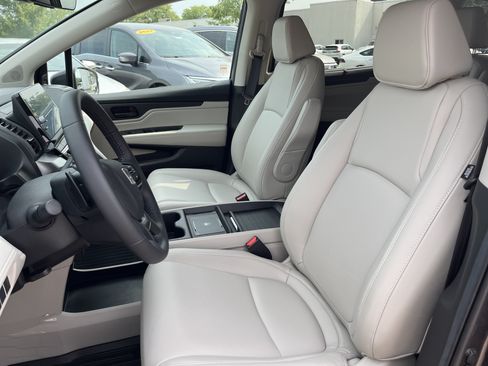 Certified 2026 Honda Odyssey EX-L image 20