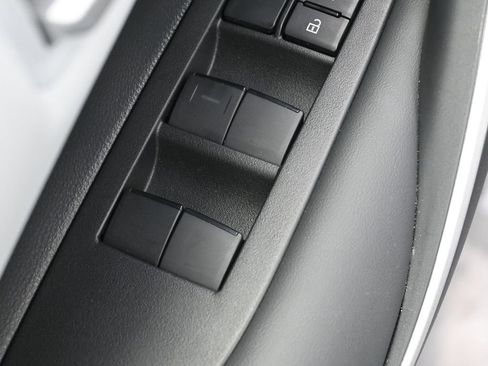 Certified 2025 Toyota Corolla SE image 12