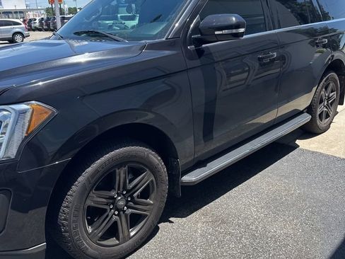 Used 2021 Ford Expedition XLT RWD image 5