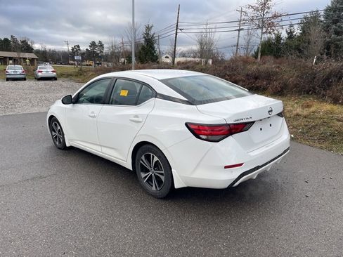 Used 2022 Nissan Sentra SV image 13