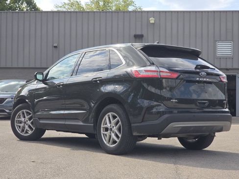 Used 2024 Ford Edge SEL AWD/4WD image 12
