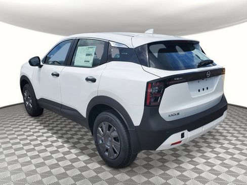 New 2026 Nissan Kicks S image 3