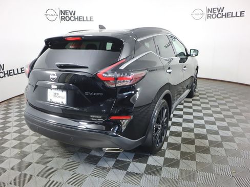 Certified 2024 Nissan Murano SV w/ SV Midnight Edition Package image 5