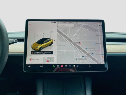 Used 2023 Tesla Model 3 Standard Range RWD image 13