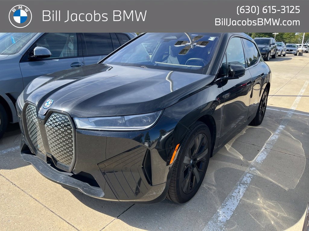 Used 2024 BMW iX xDrive50 w/ Premium Package AWD/4WD image 1