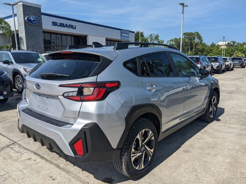 Certified 2025 Subaru Crosstrek 2.0i Premium image 4