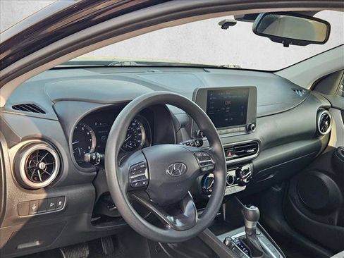 Used 2022 Hyundai Kona SEL FWD image 10
