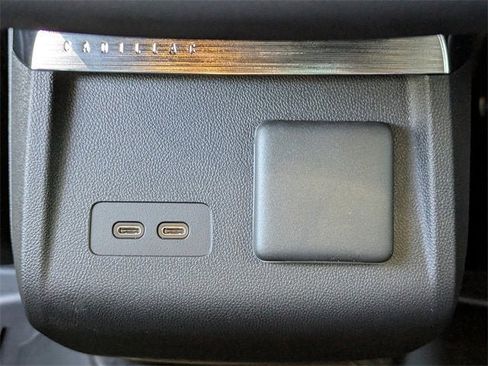 New 2026 Cadillac Lyriq V image 15