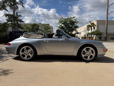 Used 1996 Porsche 911 Carrera 4 AWD/4WD image 6