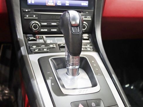 Used 2019 Porsche 911 Carrera image 23