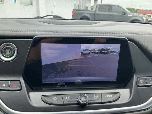 Used 2021 Chevrolet Blazer LT AWD/4WD image 6