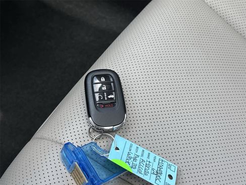 Used 2024 Honda Accord Touring image 32