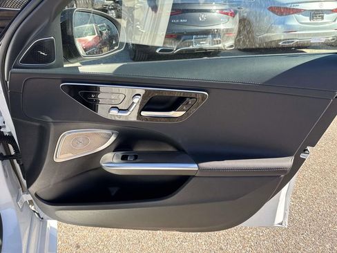 Used 2024 Mercedes-Benz C 300 Sedan image 13
