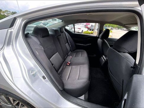 Certified 2024 Nissan Altima 2.5 SV AWD/4WD image 16