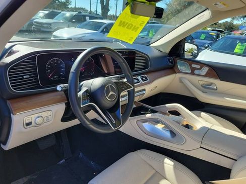 Used 2024 Mercedes-Benz GLE 450 4MATIC image 12