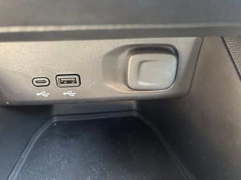 Used 2024 Buick Envista Preferred w/ Convenience I Package FWD image 15