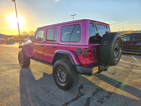 Used 2024 Jeep Wrangler Unlimited Rubicon 392 image 6