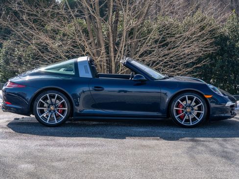 Certified 2015 Porsche 911 Targa 4S image 8