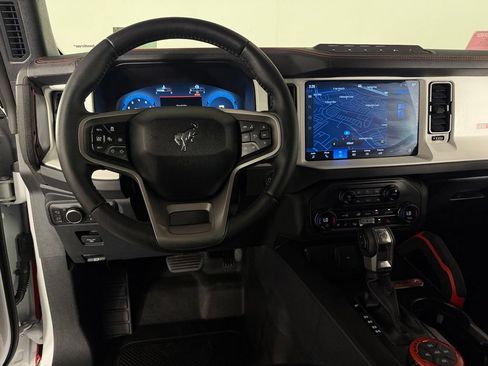 Used 2025 Ford Bronco Stroppe Edition AWD/4WD image 13