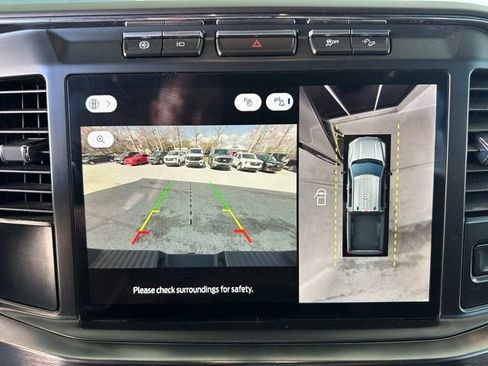 Certified 2023 Ford F250 Lariat w/ Chrome Package image 17