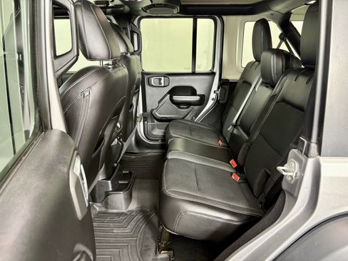 Used 2020 Jeep Wrangler Unlimited Sport image 13