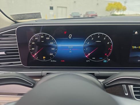 New 2026 Mercedes-Benz GLS 450 4MATIC image 15