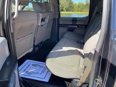 Used 2016 Ford F150 XLT w/ Equipment Group 301A Mid image 12