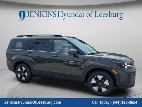 New 2026 Hyundai Santa Fe SEL FWD image 2