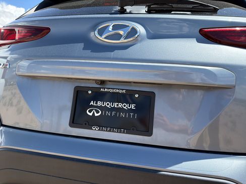 Used 2021 Hyundai Kona SEL Plus FWD image 30
